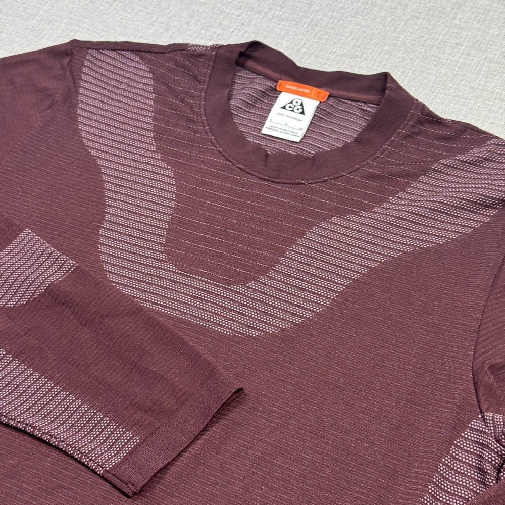 Nike ACG Men's Long Sleeve Seamless Crew - Burgundy